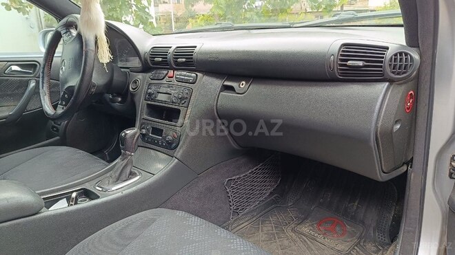 Mercedes C 200 2001, 545,000 km - 2.0 l - Bakı