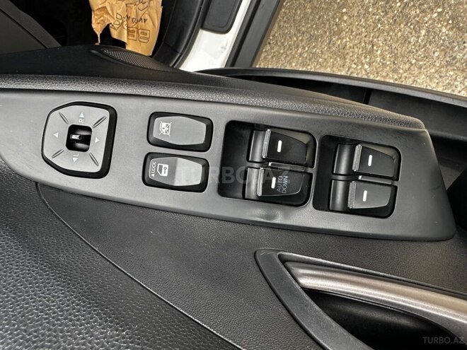 Hyundai ix35 2014, 140,000 km - 2.0 л - Bakı