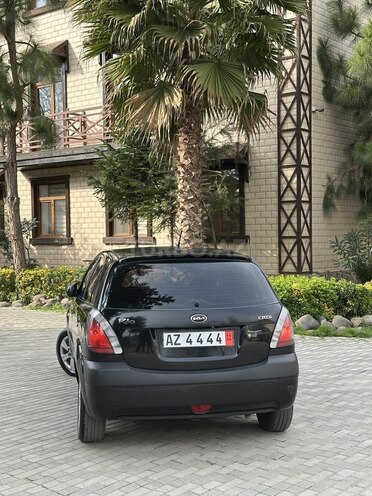 Kia Rio 2005, 365,000 km - 1.5 l - Masallı