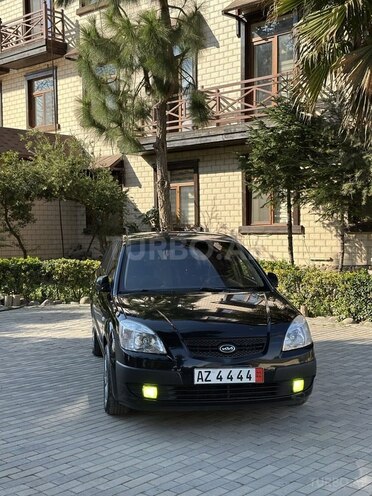 Kia Rio 2005, 365,000 km - 1.5 l - Masallı