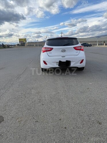 Hyundai i30 2015, 220,000 km - 1.6 л - Bakı