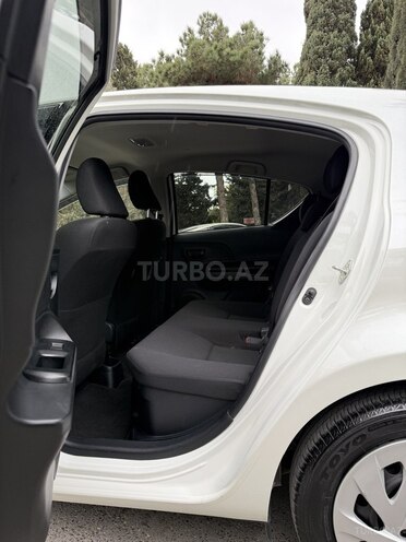 Toyota Aqua 2018, 63,400 km - 1.5 l - Bakı
