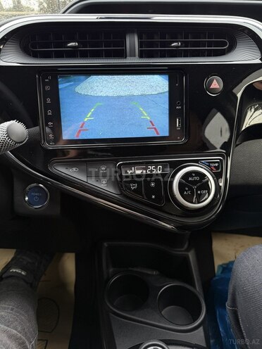 Toyota Aqua 2018, 63,400 km - 1.5 l - Bakı