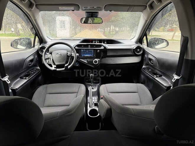 Toyota Aqua 2018, 63,400 km - 1.5 l - Bakı