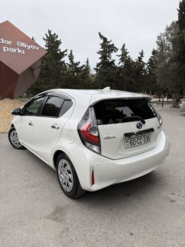 Toyota Aqua 2018, 63,400 km - 1.5 l - Bakı