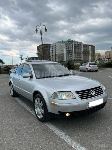 Volkswagen Passat 2003, 322,000 km - 1.8 л - Sumqayıt
