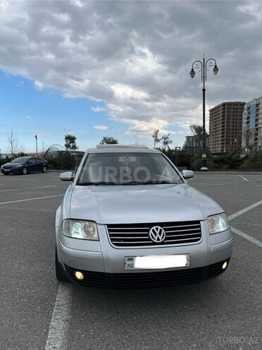 Volkswagen Passat 2003, 322,000 km - 1.8 л - Sumqayıt