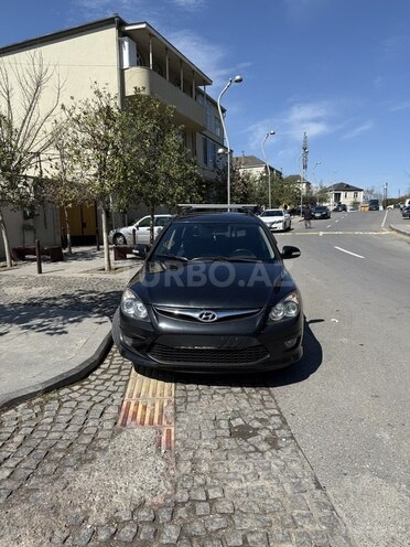 Hyundai i30 2011, 320,000 km - 1.6 л - Bakı