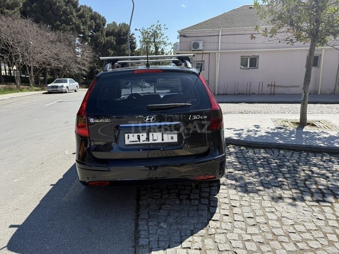 Hyundai i30 2011, 320,000 km - 1.6 л - Bakı