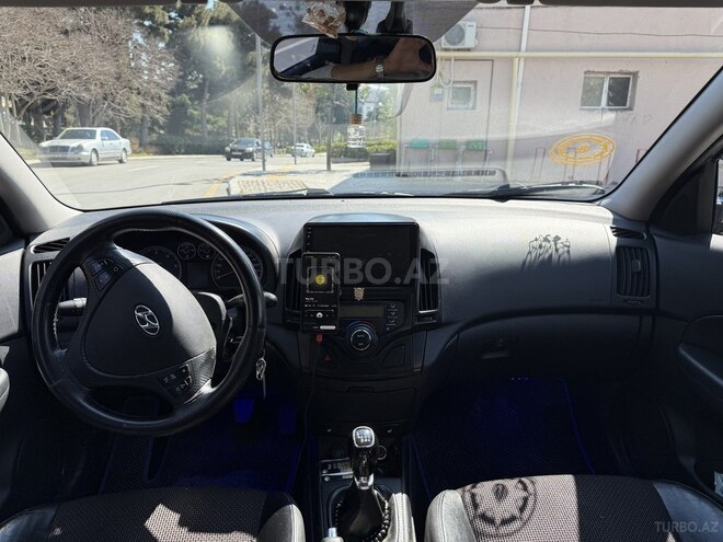 Hyundai i30 2011, 320,000 km - 1.6 л - Bakı