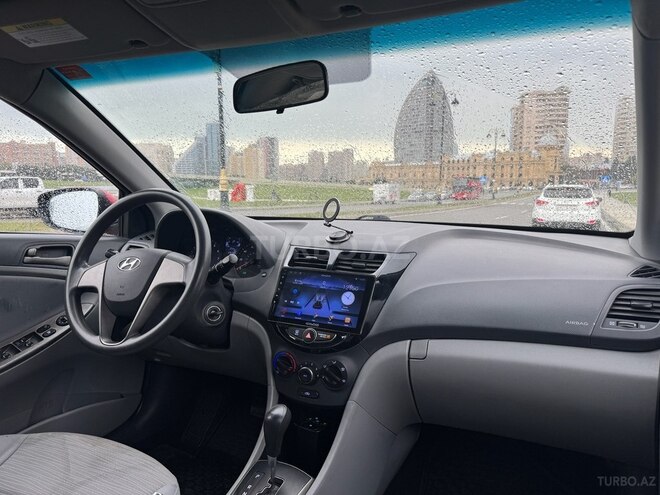 Hyundai Accent 2017, 206,000 km - 1.6 л - Bakı