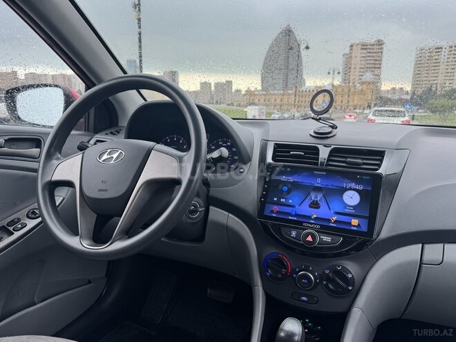 Hyundai Accent 2017, 206,000 km - 1.6 л - Bakı