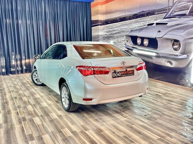 Toyota Corolla 2013, 219,969 km - 1.6 l - Sumqayıt