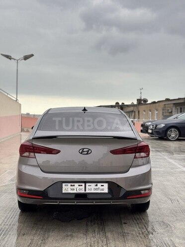 Hyundai Elantra 2020, 136,000 km - 1.8 l - Bakı