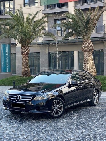 Mercedes E 200 d 2014, 334,000 km - 2.2 l - Bakı