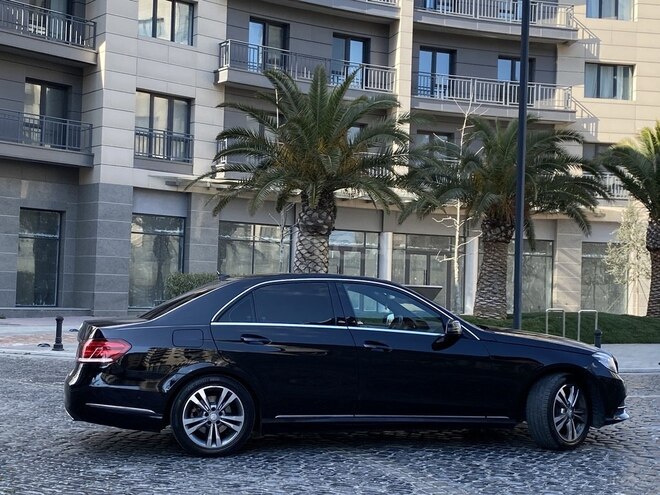 Mercedes E 200 d 2014, 334,000 km - 2.2 l - Bakı