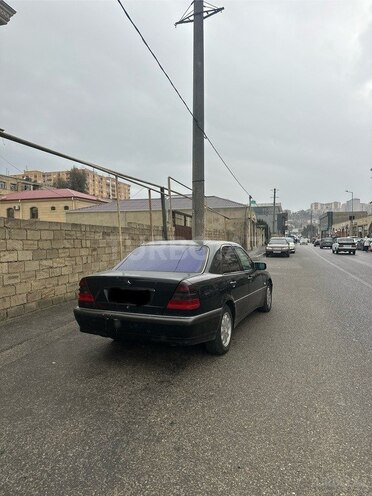 Mercedes C 240 1998, 390,000 km - 2.4 л - Bakı