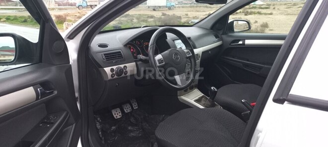 Opel Astra 2008, 214,000 km - 1.3 l - Bakı