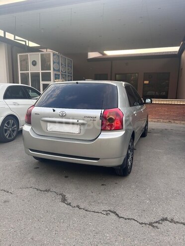Toyota Corolla 2004, 480,000 km - 1.4 l - Şirvan