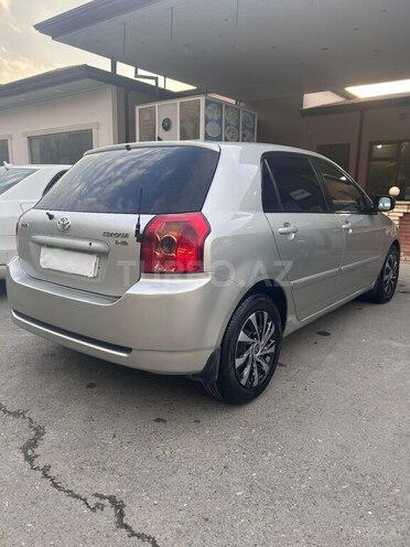 Toyota Corolla 2004, 480,000 km - 1.4 l - Şirvan