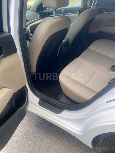 Hyundai Elantra 2017, 74,100 km - 2.0 l - Sumqayıt