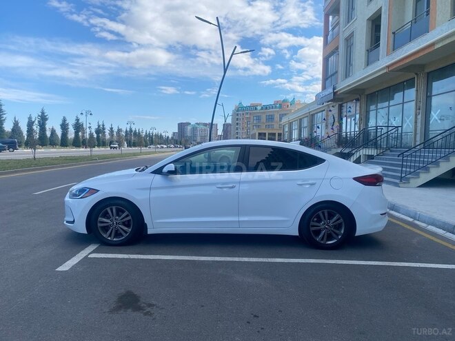 Hyundai Elantra 2017, 74,100 km - 2.0 l - Sumqayıt