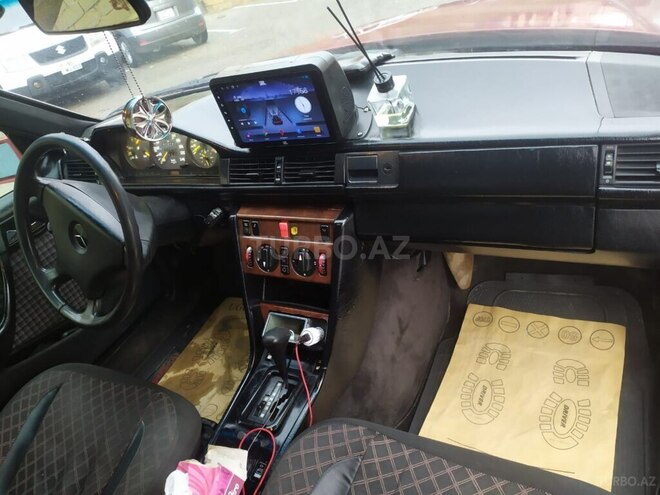 Mercedes E 220 1994, 263,632 km - 2.2 л - Ağstafa