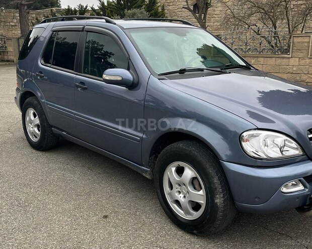 Mercedes ML 270 4MATIC 2003, 581,000 km - 2.7 л - Bakı