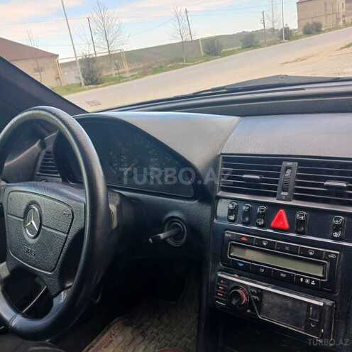 Mercedes C 220 d 1999, 295,000 km - 2.2 l - Bakı