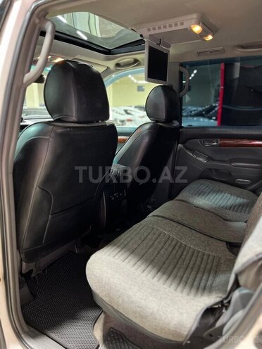 Toyota Land Cruiser Prado-14