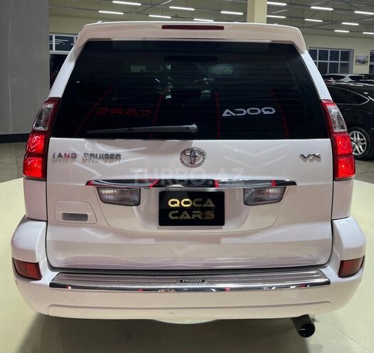 Toyota Land Cruiser Prado-11