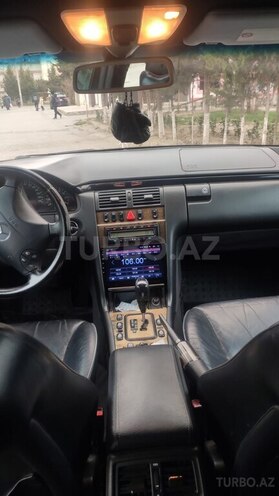 Mercedes E 240 1999, 237,000 km - 2.4 l - Sumqayıt