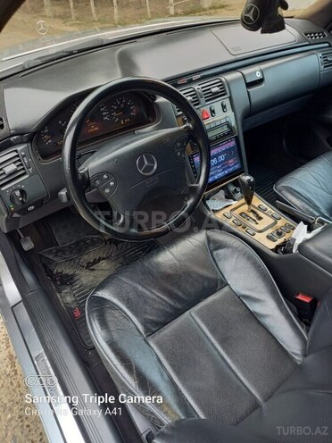 Mercedes E 240 1999, 237,000 km - 2.4 l - Sumqayıt