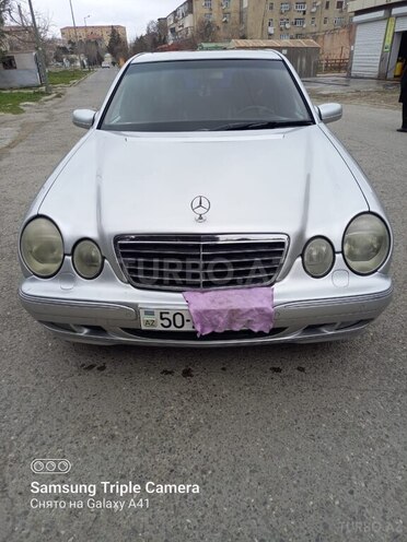 Mercedes E 240 1999, 237,000 km - 2.4 l - Sumqayıt