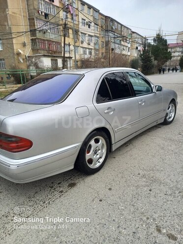 Mercedes E 240 1999, 237,000 km - 2.4 l - Sumqayıt
