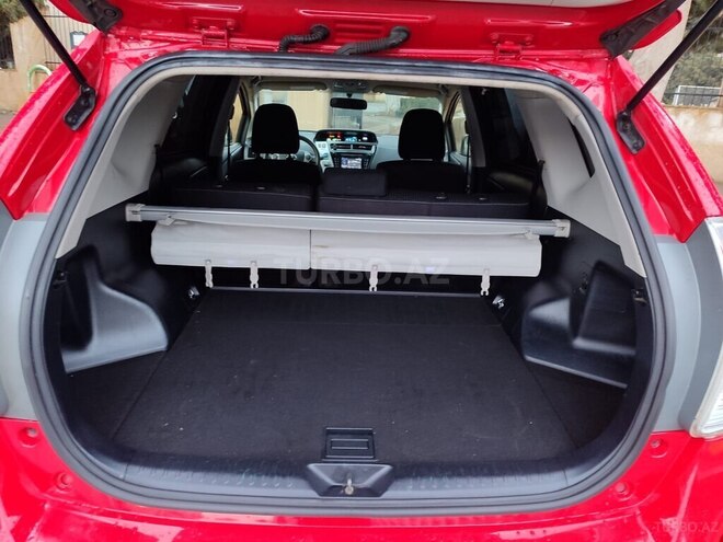 Toyota Prius V 2015, 199,723 km - 1.8 л - Bakı
