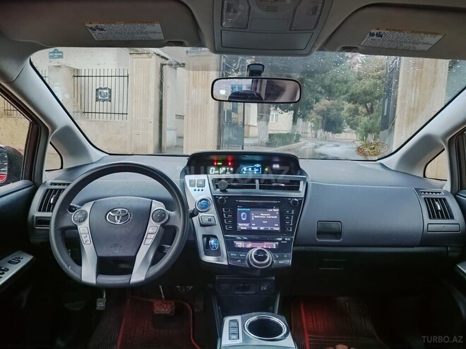 Toyota Prius V 2015, 199,723 km - 1.8 л - Bakı