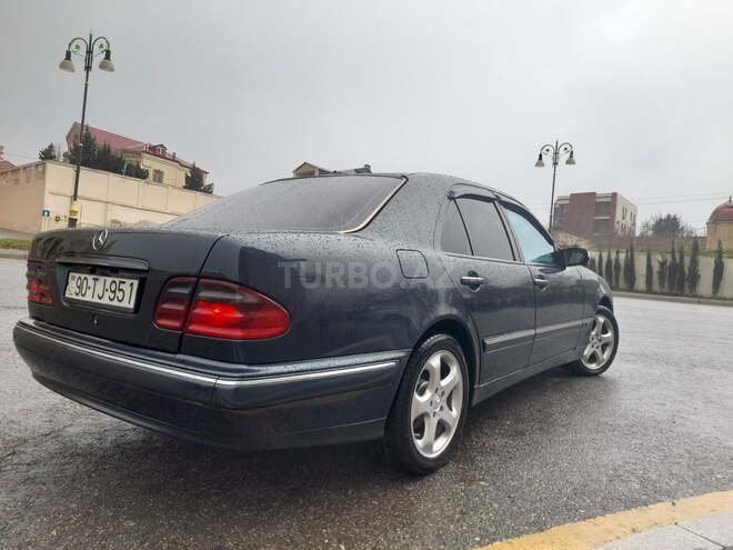 Mercedes E 270 2000, 409,000 km - 2.7 l - Bakı