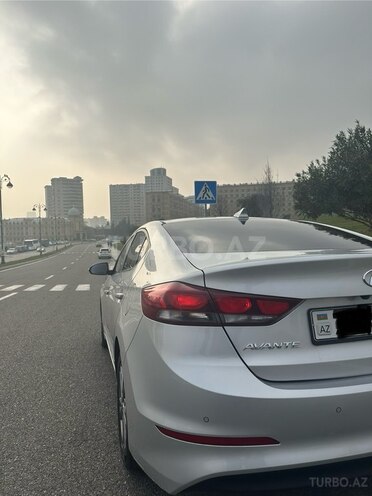 Hyundai Avante 2016, 160,000 km - 1.6 l - Bakı