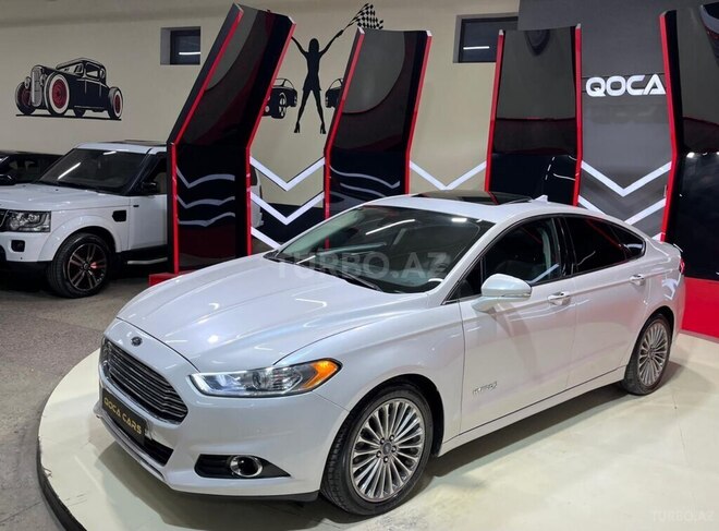 Ford Fusion (North America) 2013, 241,402 km - 2.0 л - Sumqayıt