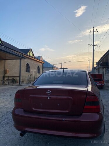 Opel Vectra 1996, 300,000 km - 1.6 l - Şəmkir