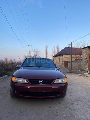 Opel Vectra 1996, 300,000 km - 1.6 l - Şəmkir
