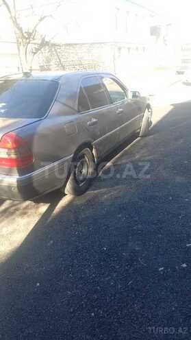 Mercedes C 220 1995, 124,678 km - 2.2 l - Gəncə