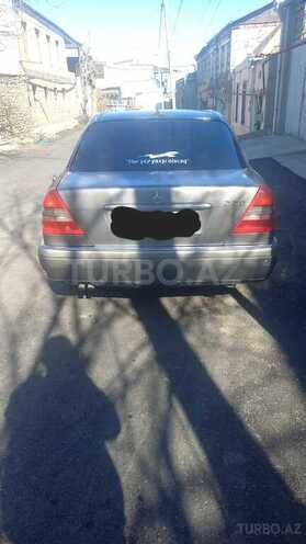 Mercedes C 220 1995, 124,678 km - 2.2 l - Gəncə