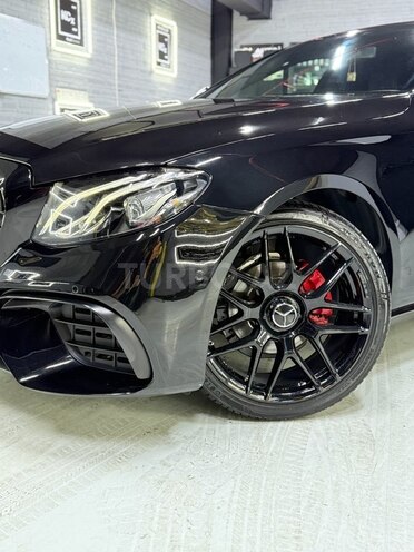 Mercedes E 300 2018, 140,000 km - 2.0 l - Bakı