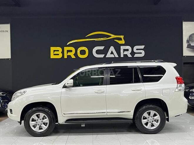Toyota Land Cruiser Prado-7
