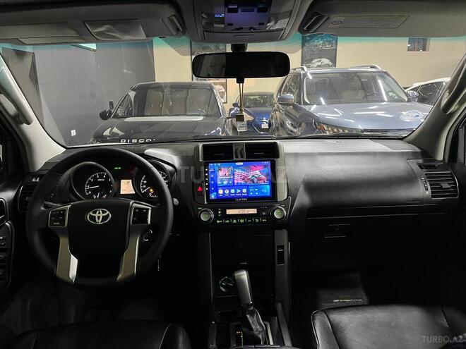 Toyota Land Cruiser Prado-10
