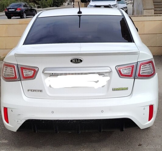 Kia Forte 2010, 252,000 km - 1.6 l - Neftçala