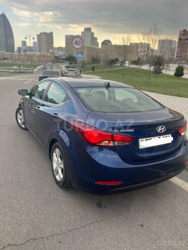 Hyundai Elantra 2015, 179,360 km - 1.8 l - Bakı