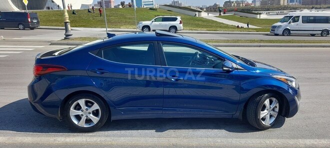 Hyundai Elantra 2015, 179,360 km - 1.8 l - Bakı